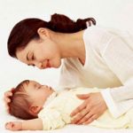 Con tôi 32 tháng tuổi bị ra nhiều mồ hôi đầu, có nên dùng thuốc trị mồ hôi trộm Đức Thịnh?