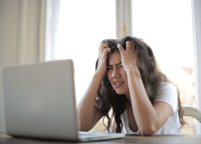 toát mồ hôi lạnh chóng mặt, toát mồ hôi lạnh về đêm, chóng mặt và đổ mồ hôi lạnh, nhức đầu toát mồ hôi lạnh, sốt ra mồ hôi, sốt đổ mồ hôi, đổ mồ hôi, cơ thể lạnh toát mồ hôi, triệu chứng đổ mồ hôi lạnh, đổ mồ hôi lạnh là bệnh gì, lạnh người toát mồ hôi, đổ mồ hôi lạnh là gì, lạnh toát mồ hôi, trẻ đổ mồ hôi lạnh, đổ mồ hôi lạnh khi ngủ, khó thở đổ mồ hôi lạnh