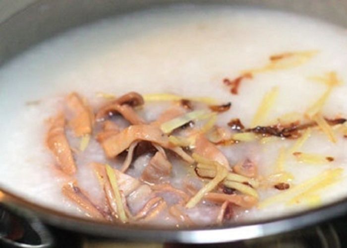 Cháo từ quả la hán là một món ăn bổ dưỡng cho những người lớn đang bị ho