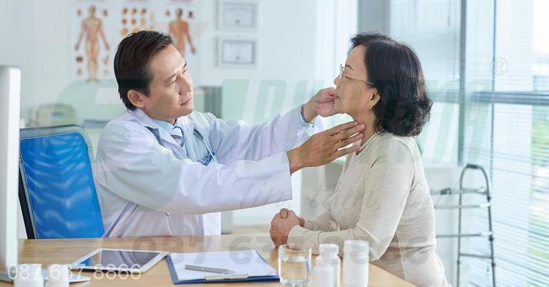 Khi nào chảy máu cam nên đi khám bác sĩ?