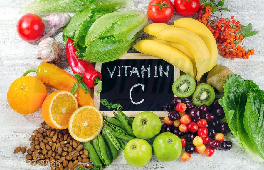 Trẻ hay bị chảy máu cam là thiếu vitamin C