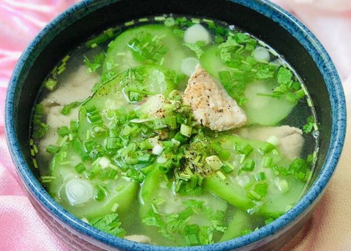 Canh mướp nấu thịt nạc, chảy máu cam nhiều lần trong ngày nên làm gì