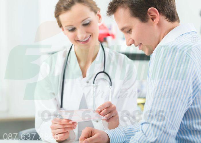 Cần ngay lập tức đi thăm khám nếu tình trạng chảy máu cam không có dấu hiệu thuyên giảm 