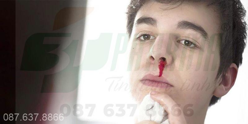 Chảy máu cam do chấn thương