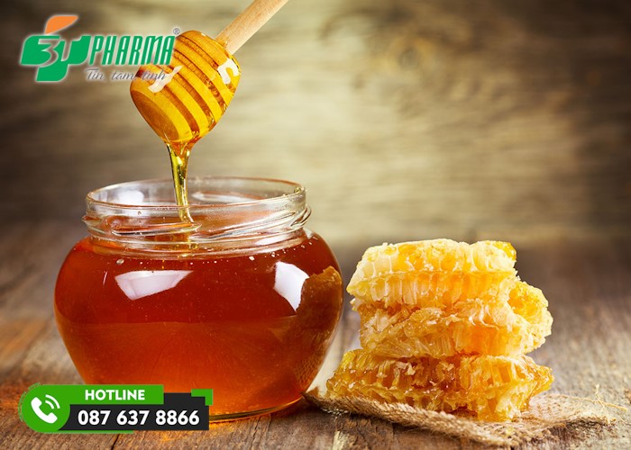 cách trị ho cho trẻ trên 1 tuổi đơn giản nhất là dùng mật ong - 3T Pharma