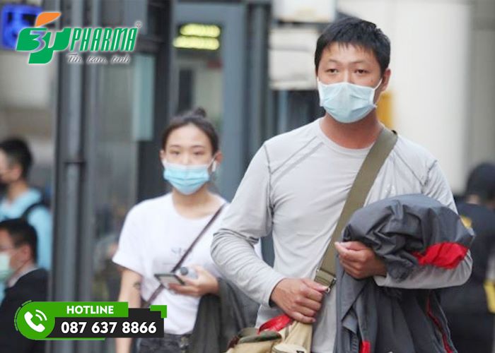 Bộ Y tế khuyên người dân nên đeo khẩu trang đầy đủ khi ra ngoài và tới nơi đông người - 3T Pharma